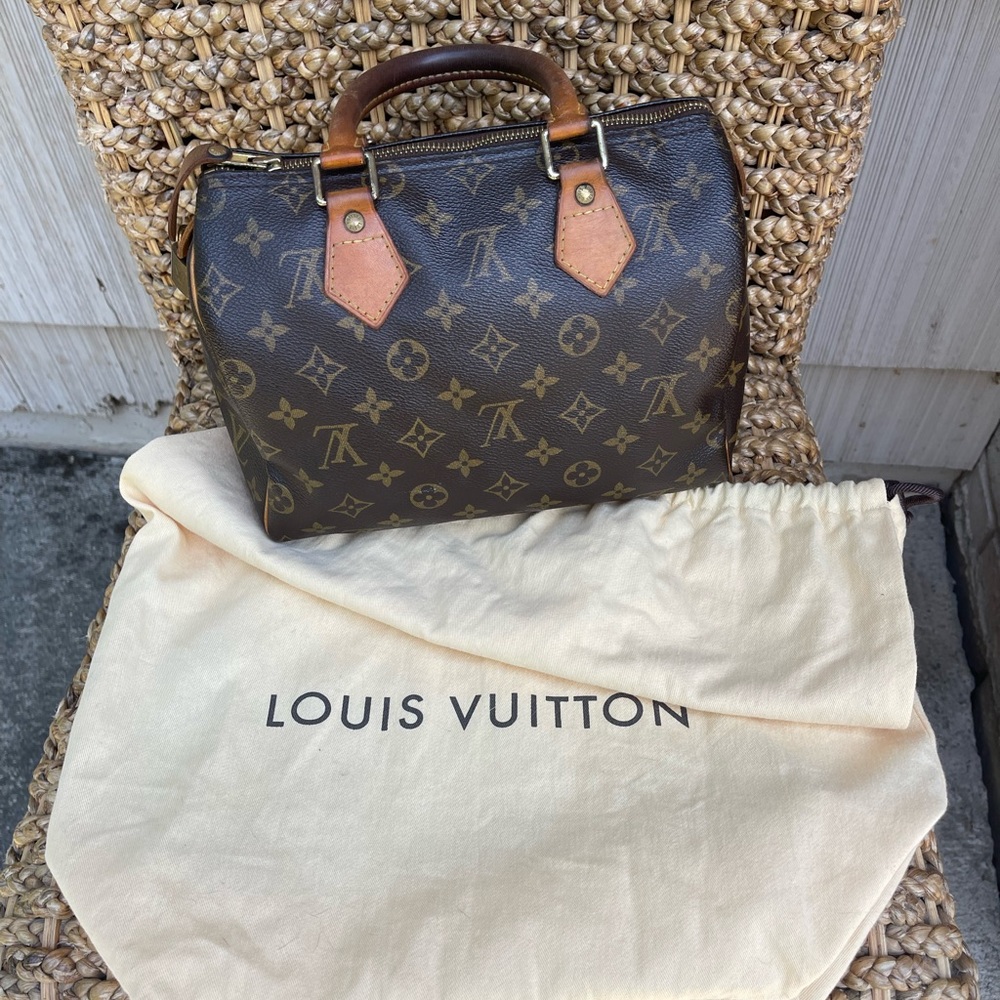 Louis Vuitton vintage speedy *Authenic